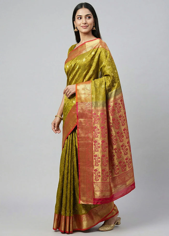 Green Kanjivaram Silk Saree With Blouse Piece
