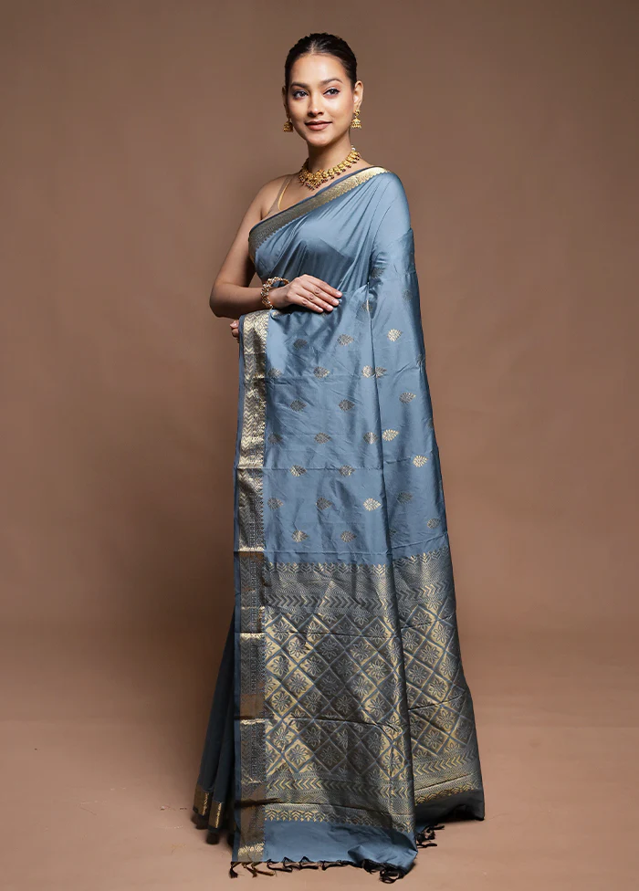 Blue Kanjivaram Silk Saree With Blouse Piece - Image 4