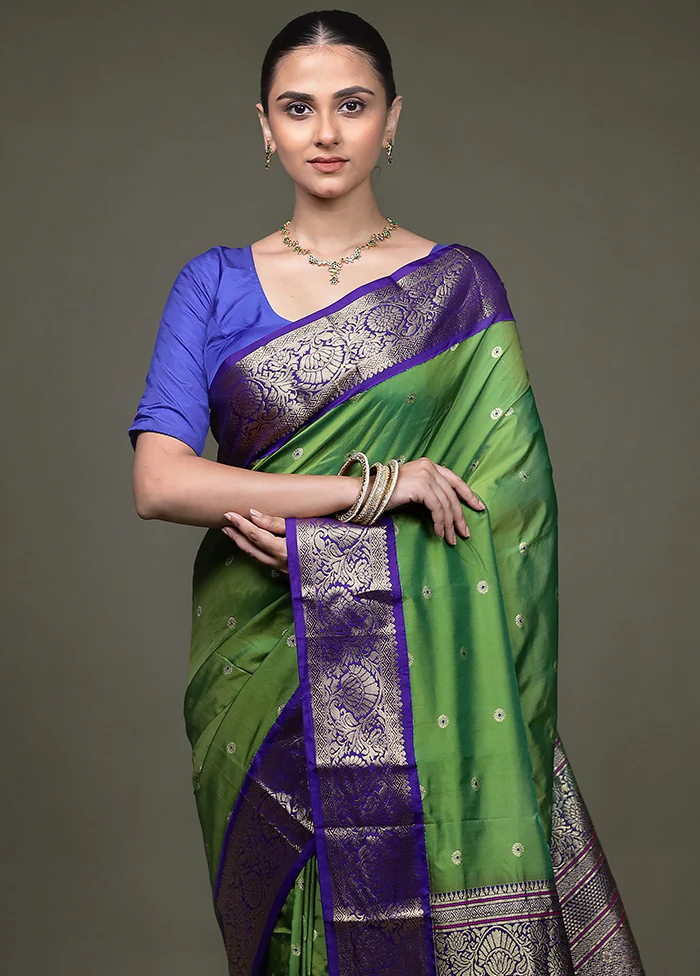 Green Kanjivaram Silk Saree With Blouse Piece