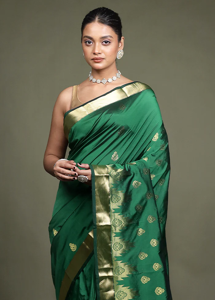 Green Kanjivaram Silk Saree With Blouse Piece