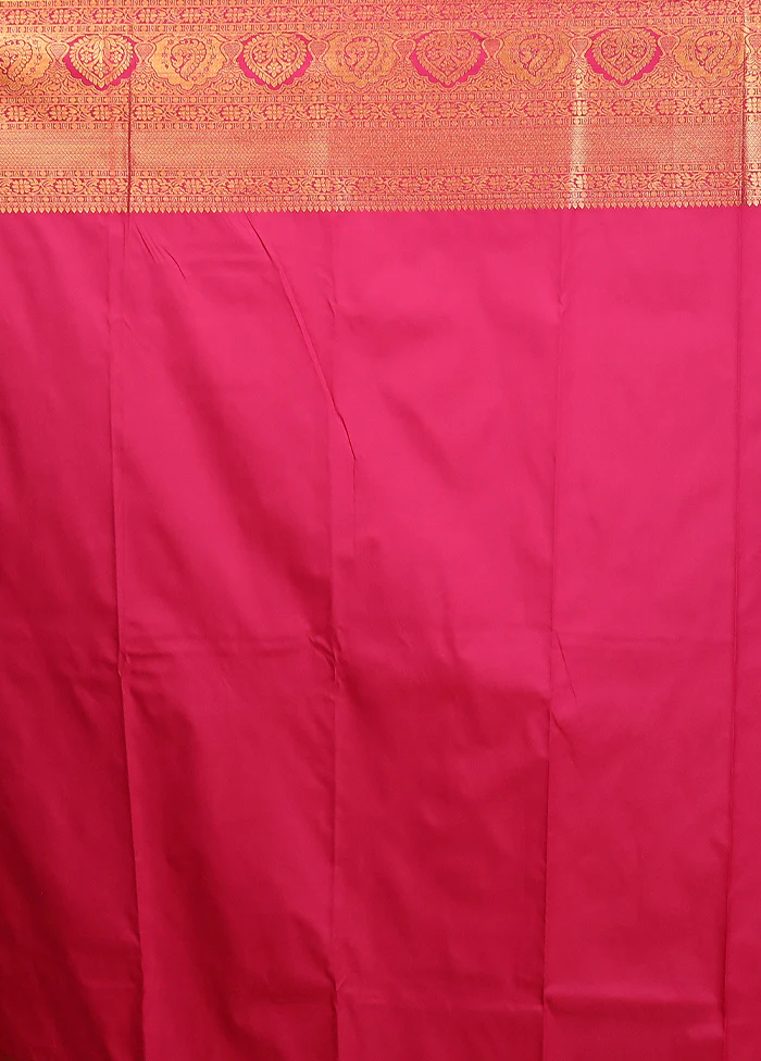 Green Kanjivaram Silk Saree With Blouse Piece - Image 4