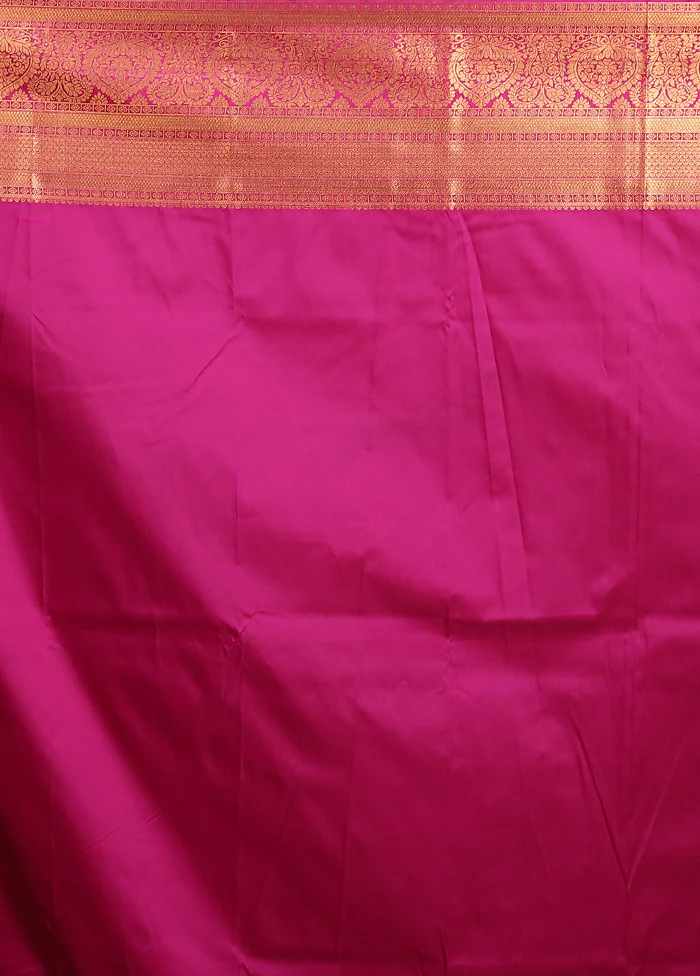 Green Kanjivaram Silk Saree With Blouse Piece - Image 5