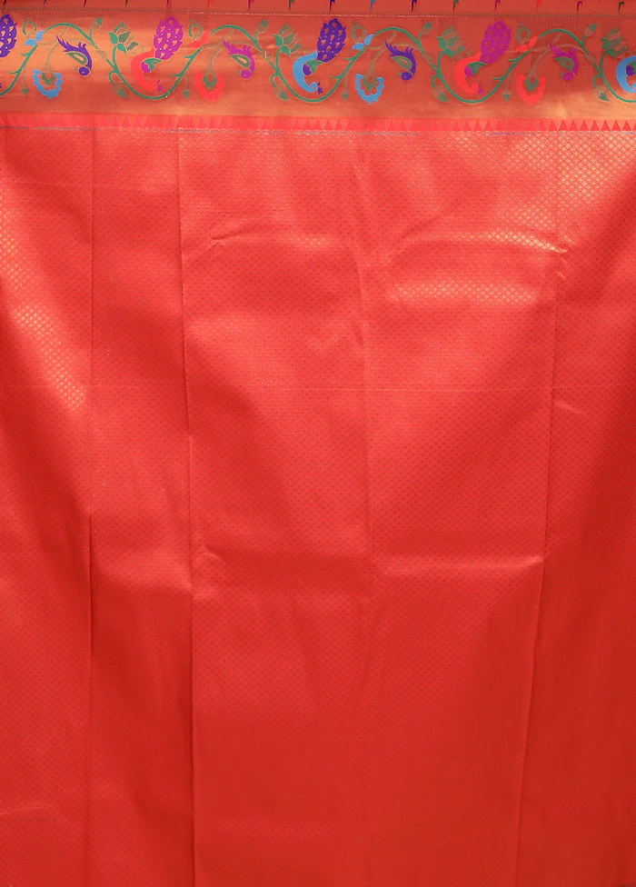 Green Kanjivaram Silk Saree With Blouse Piece - Image 5