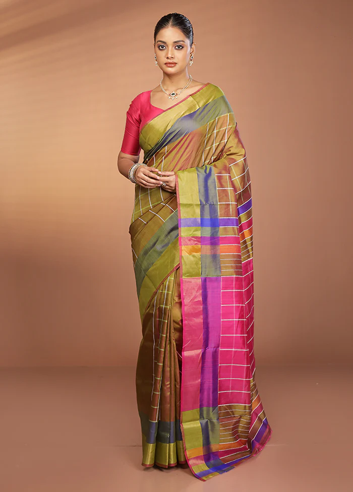 Green Kalakshetra Silk Saree With Blouse Piece - Image 2