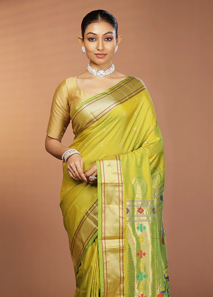 Green Kanjivaram Silk Saree With Blouse Piece