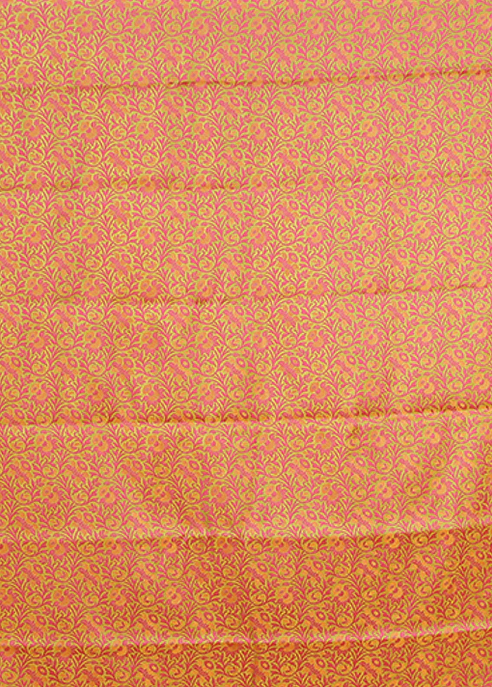 Green Kanjivaram Silk Saree With Blouse Piece - Image 5