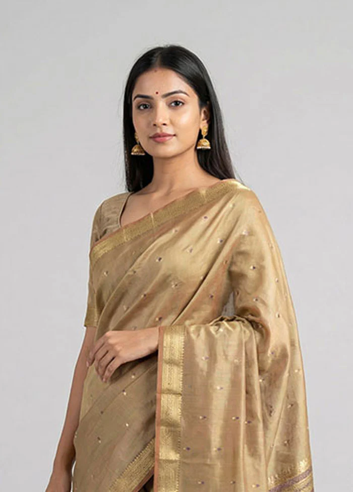 Green Kanjivaram Silk Saree With Blouse Piece - Image 2