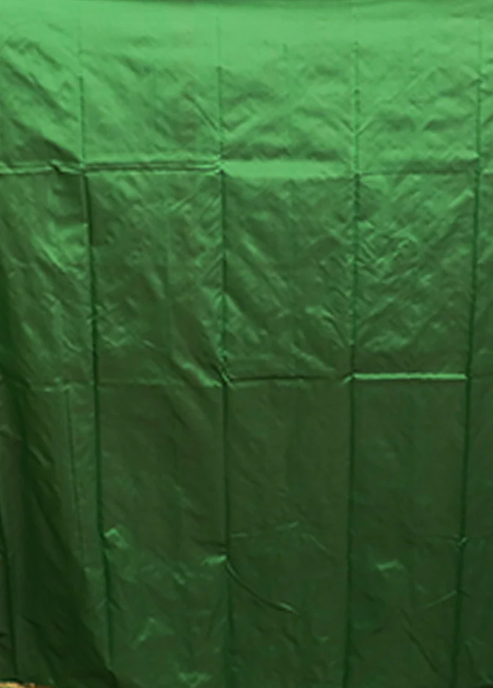 Green Kanjivaram Silk Saree With Blouse Piece - Image 5