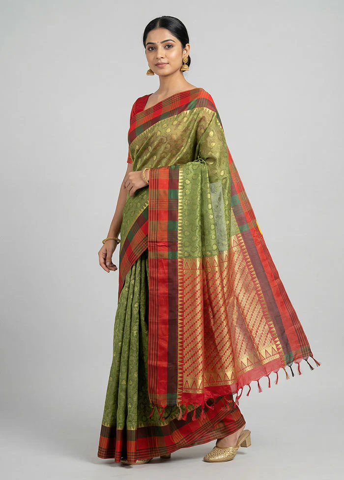 Green Kanjivaram Silk Saree With Blouse Piece