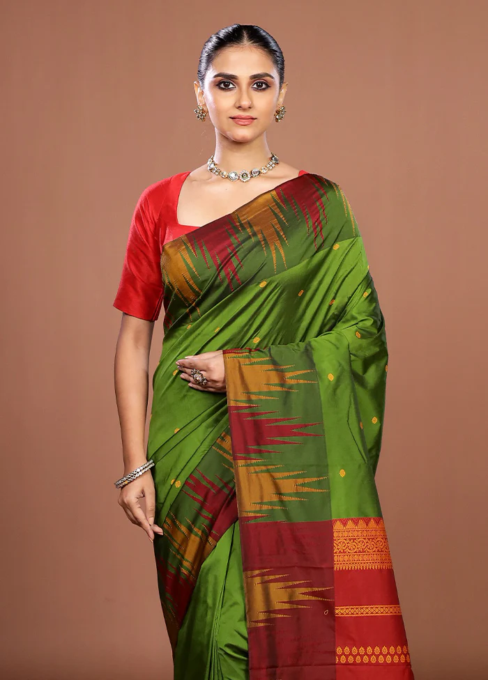 Green Kanjivaram Silk Saree With Blouse Piece