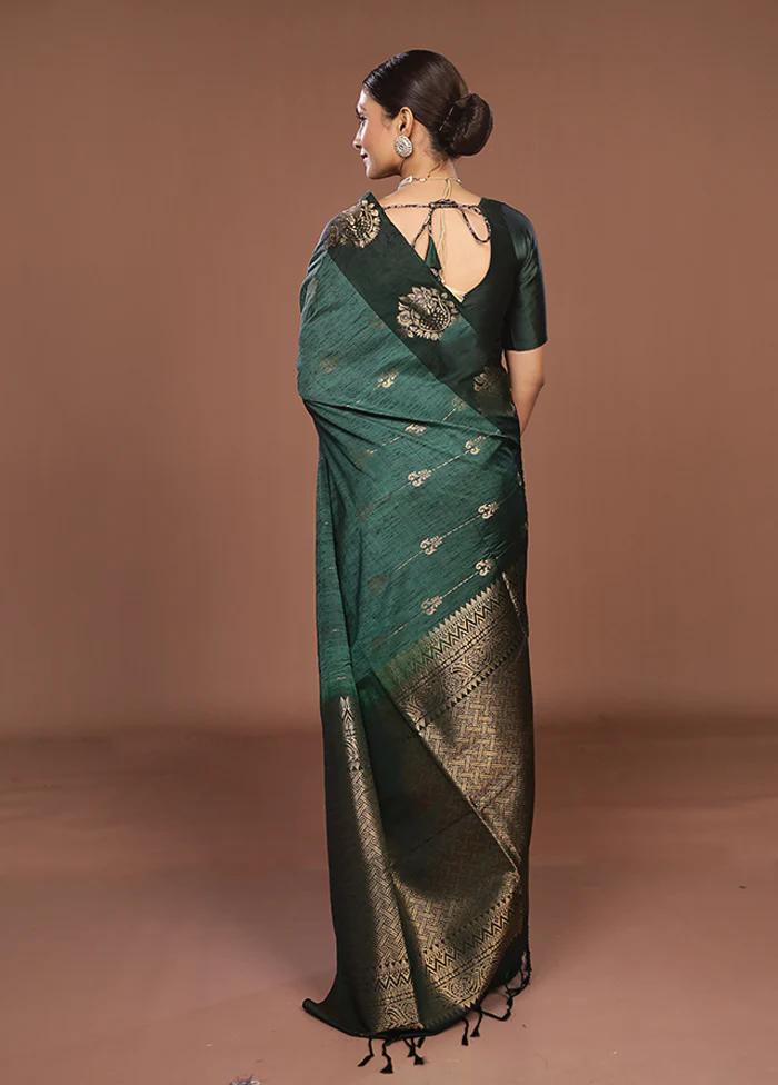 Green Kanjivaram Silk Saree With Blouse Piece - Image 3