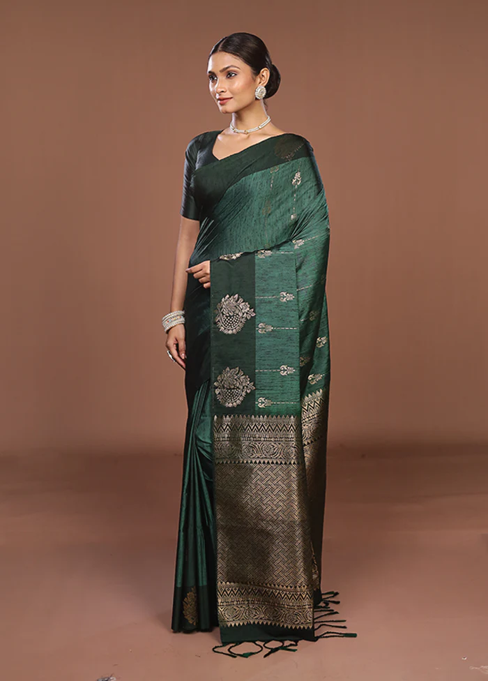 Green Kanjivaram Silk Saree With Blouse Piece - Image 4