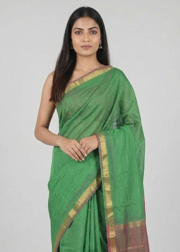 Green Kanjivaram Silk Saree With Blouse Piece - Image 2