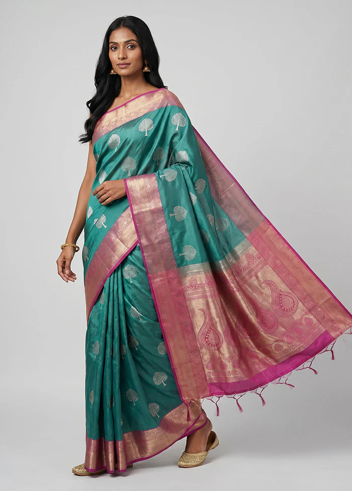 Green Kanjivaram Silk Saree With Blouse Piece