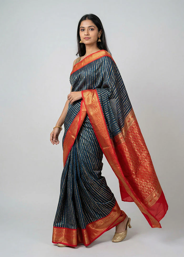 Green Kanjivaram Silk Saree With Blouse Piece