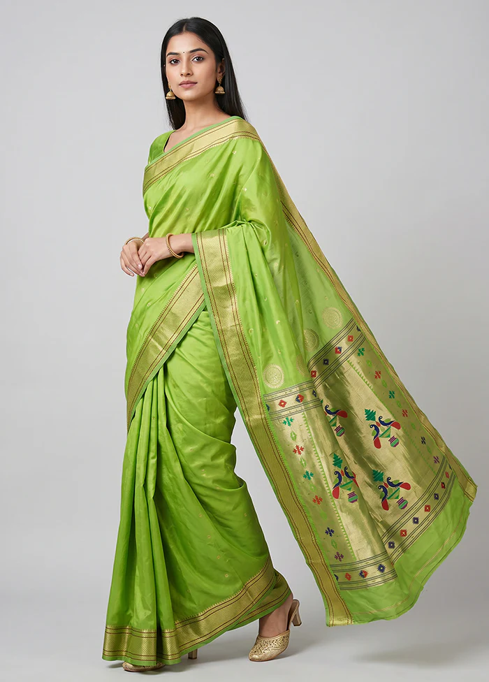 Green Kanjivaram Silk Saree With Blouse Piece