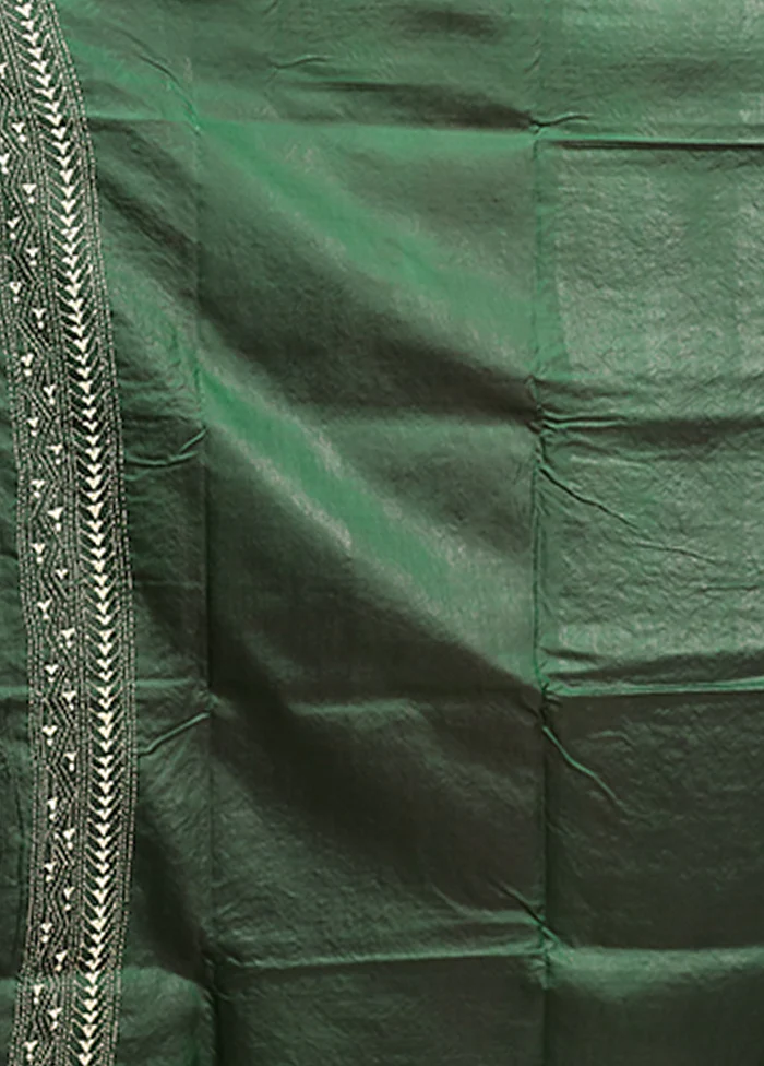 Green Kantha Stitch Pure Silk Saree With Blouse Piece - Image 5