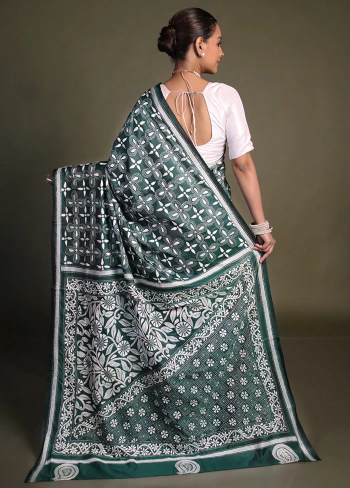Green Kantha Stitch Silk Saree With Blouse Piece - Image 3