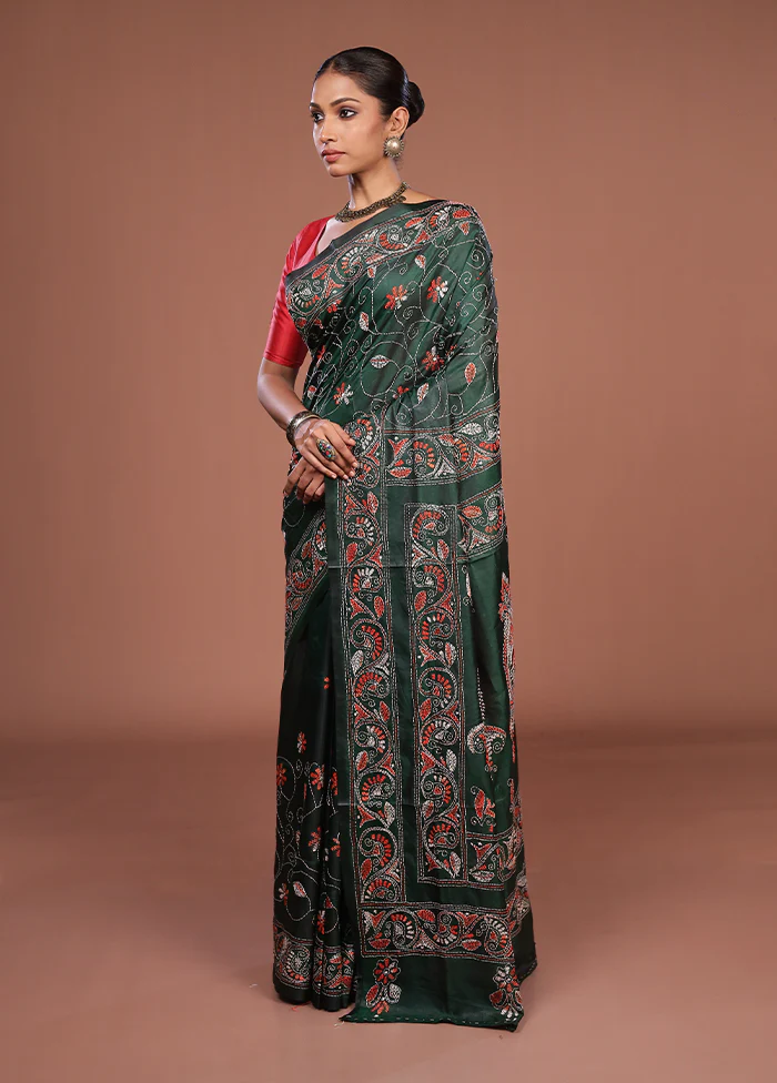 Green Kantha Stitch Silk Saree With Blouse Piece - Image 4