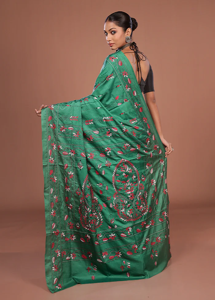Green Kantha Stitch Silk Saree With Blouse Piece - Image 3
