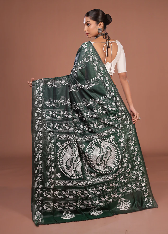 Green Kantha Stitch Silk Saree With Blouse Piece - Image 3