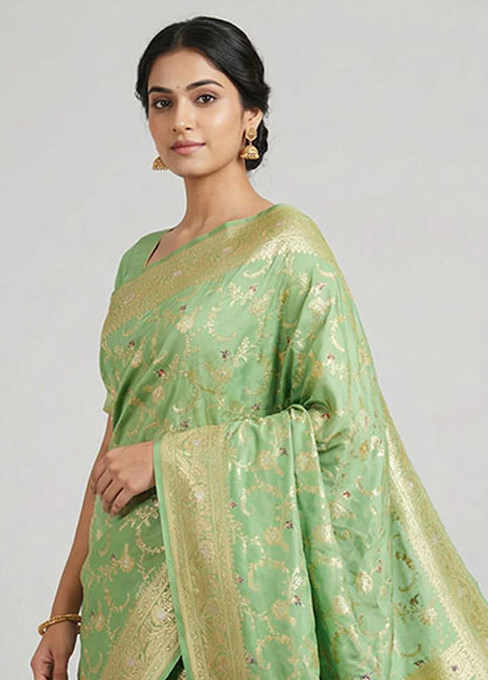 Green Katan Silk Saree With Blouse Piece - Image 2