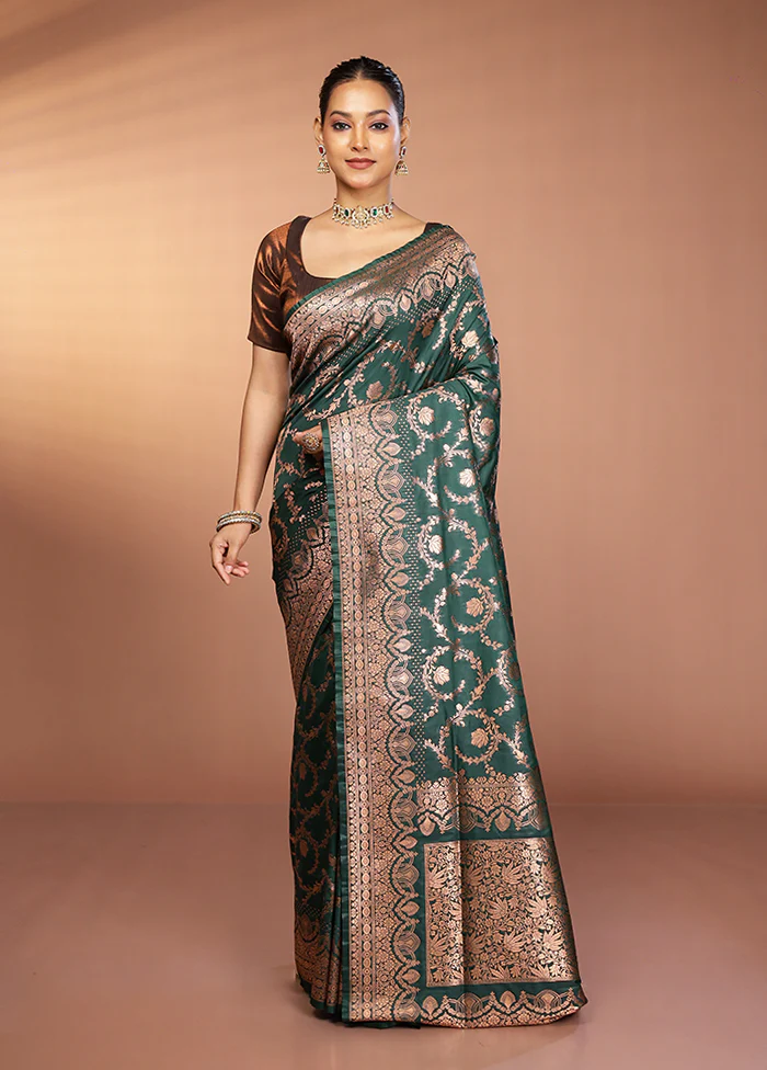 Green Katan Silk Saree With Blouse Piece - Image 2