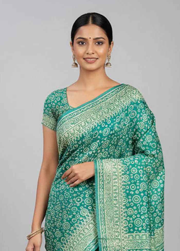 Green Katan Silk Saree With Blouse Piece - Image 2