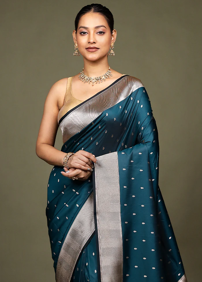 Green Katan Silk Saree With Blouse Piece