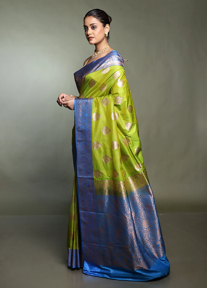 Green Katan Silk Saree With Blouse Piece - Image 4
