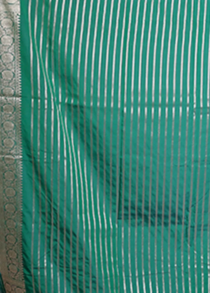 Green Katan Silk Saree With Blouse Piece - Image 5