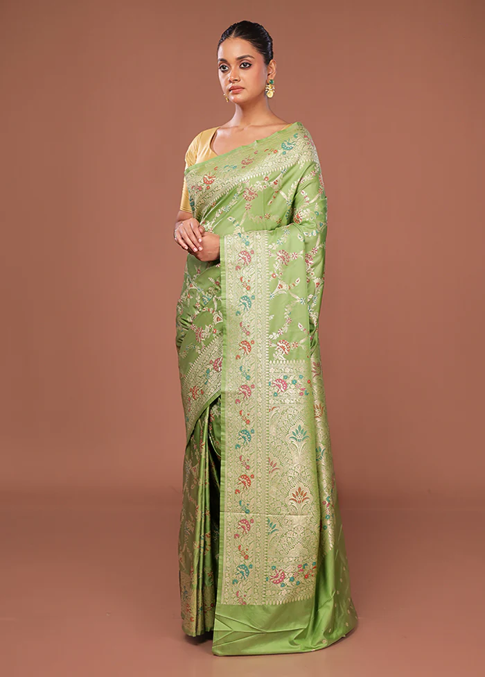 Green Katan Silk Saree With Blouse Piece - Image 4