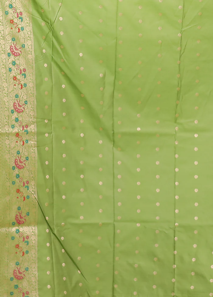 Green Katan Silk Saree With Blouse Piece - Image 5