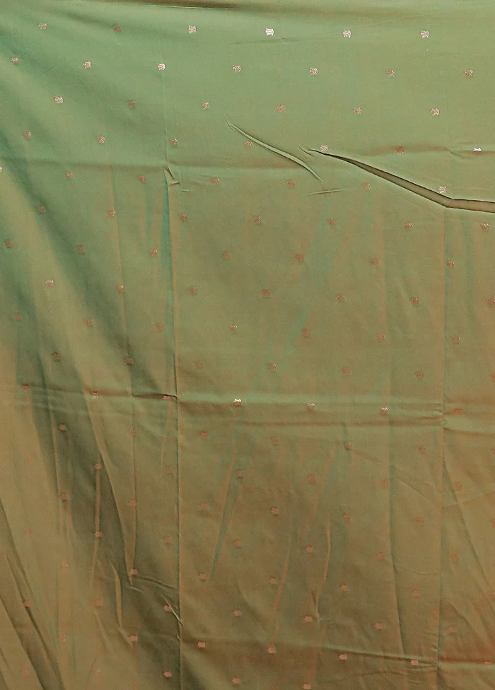 Green Katan Silk Saree With Blouse Piece - Image 5