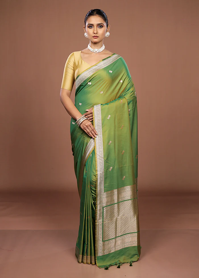 Green Katan Silk Saree With Blouse Piece - Image 2
