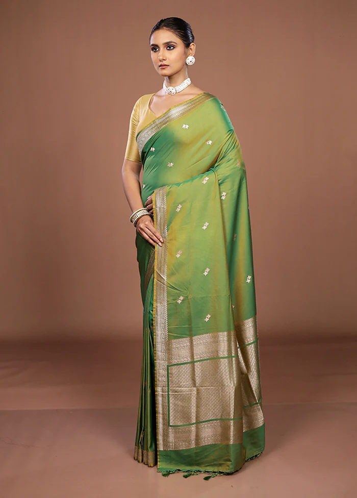 Green Katan Silk Saree With Blouse Piece - Image 4