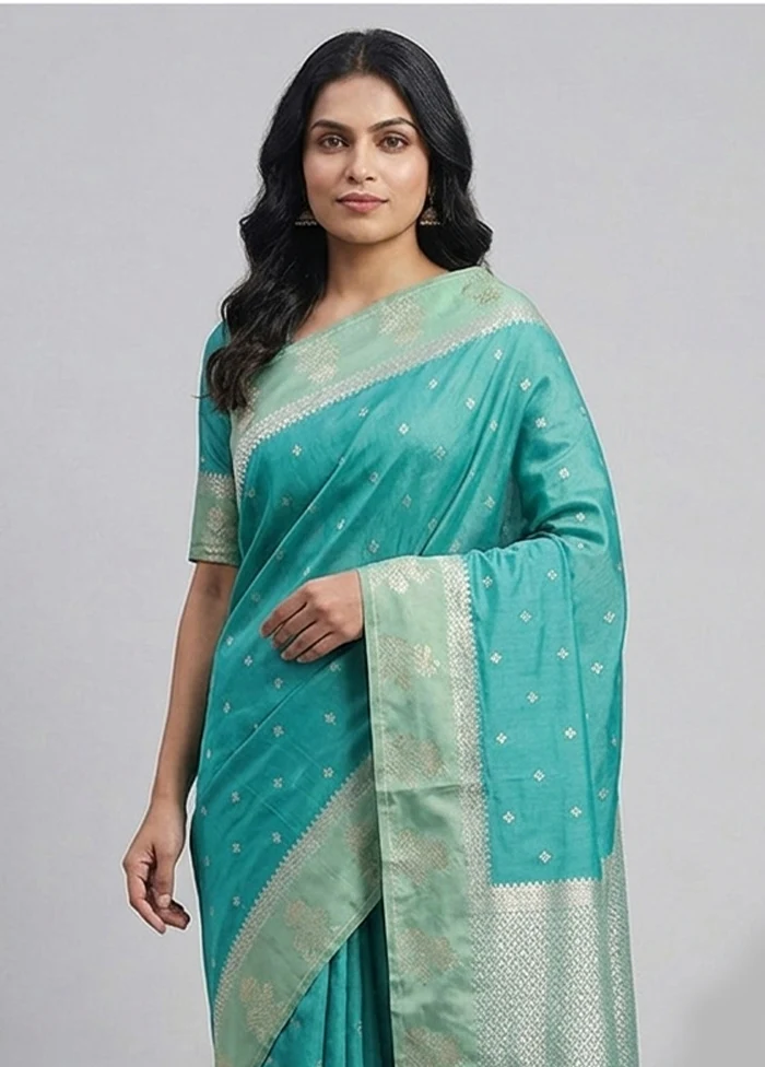 Green Katan Silk Saree With Blouse Piece - Image 2