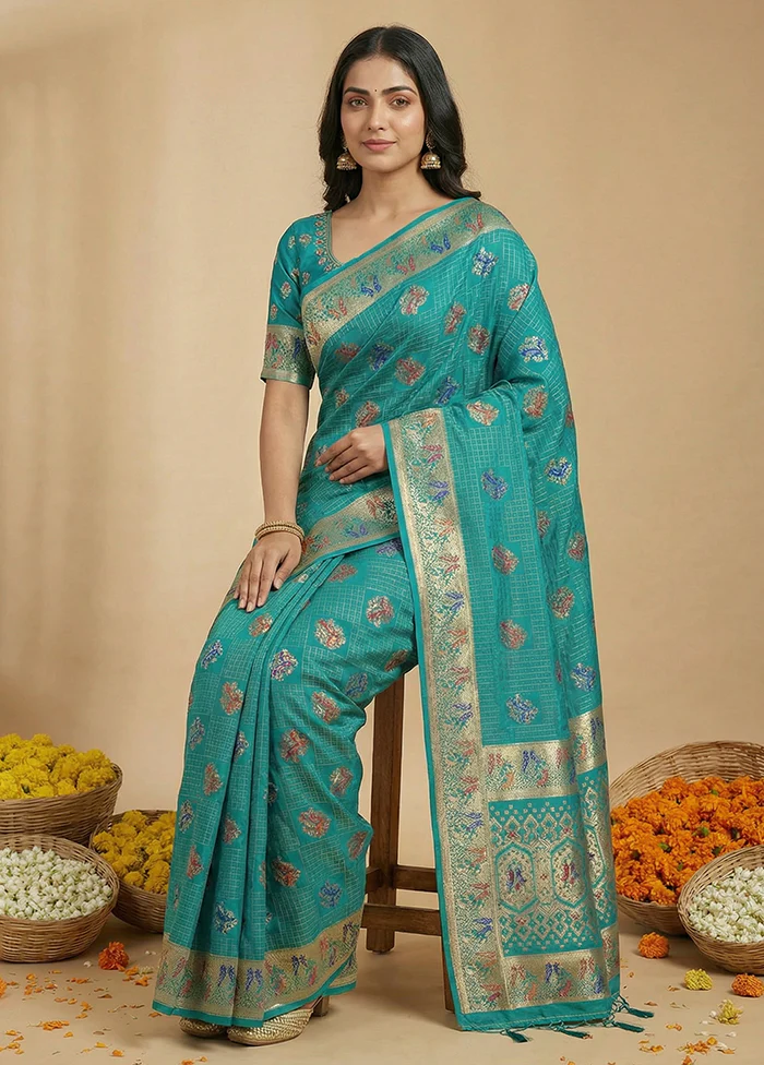 Green Katan Silk Saree With Blouse Piece - Image 3