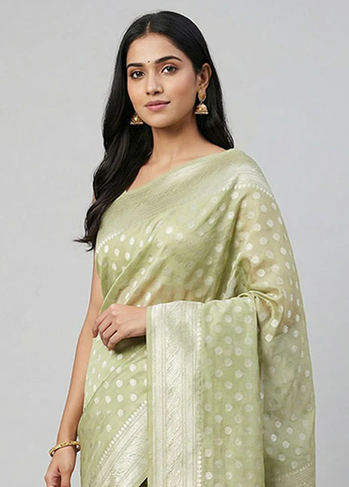 Green Kora Silk Saree With Blouse Piece - Image 2