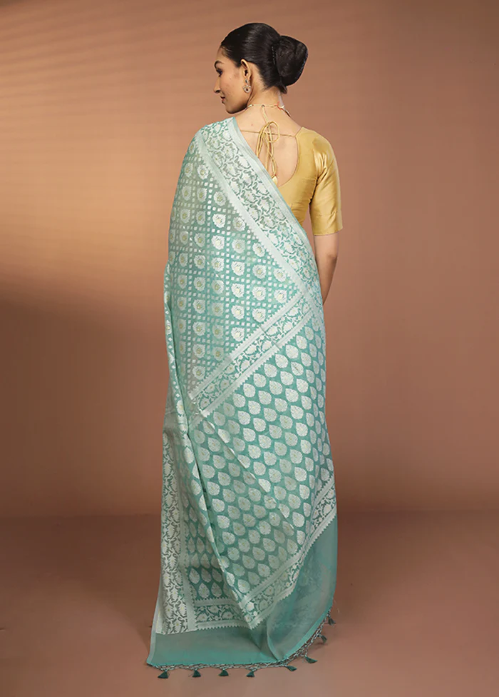 Green Kora Silk Saree With Blouse Piece - Image 3
