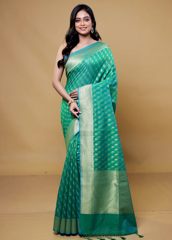 Green Kora Silk Saree With Blouse Piece - Image 2