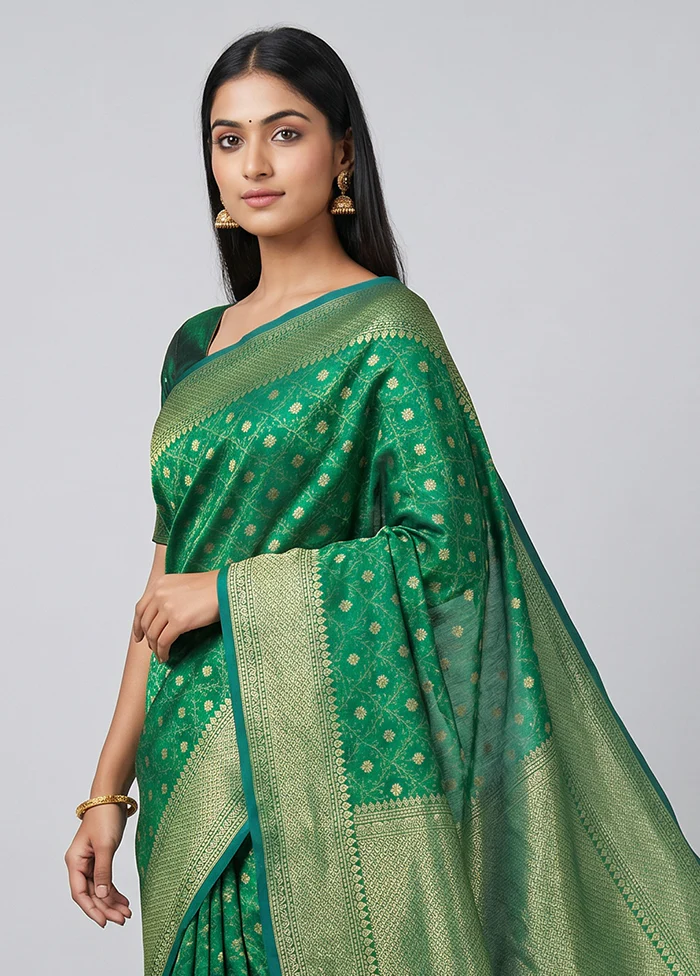 Green Kora Silk Saree With Blouse Piece - Image 2