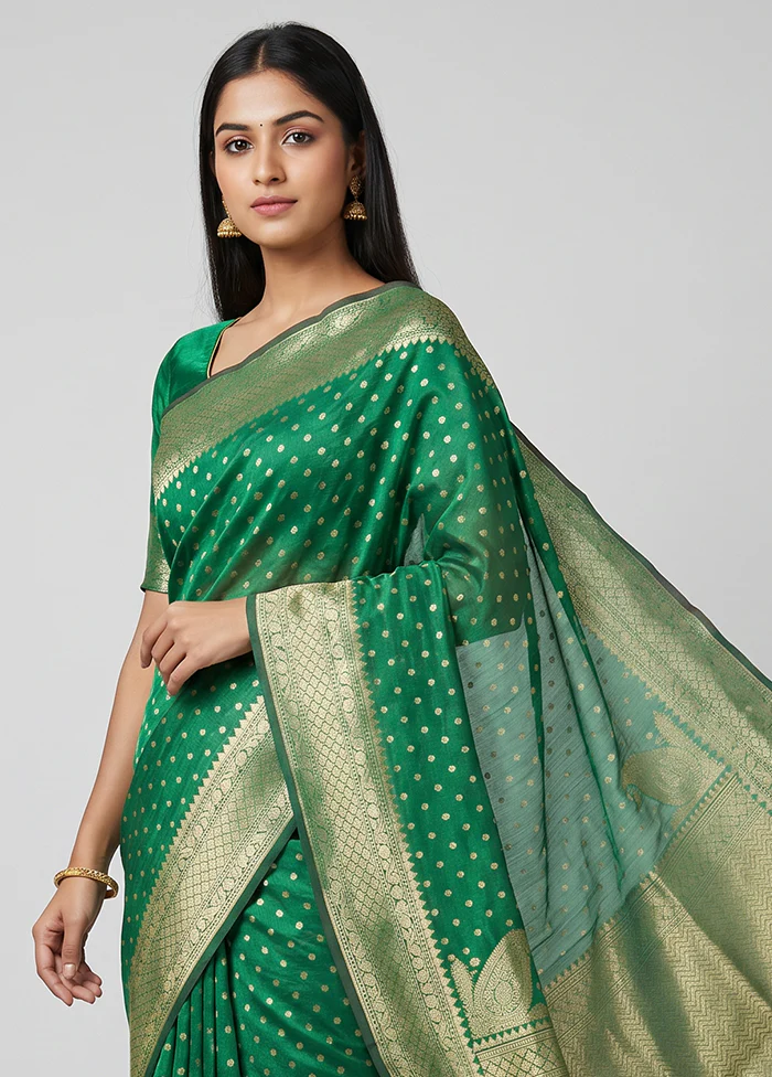 Green Kora Silk Saree With Blouse Piece - Image 2