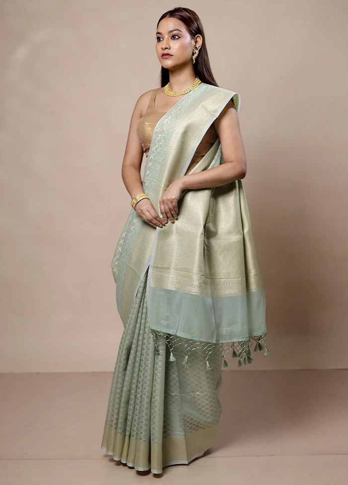 Green Kora Silk Saree With Blouse Piece - Image 4
