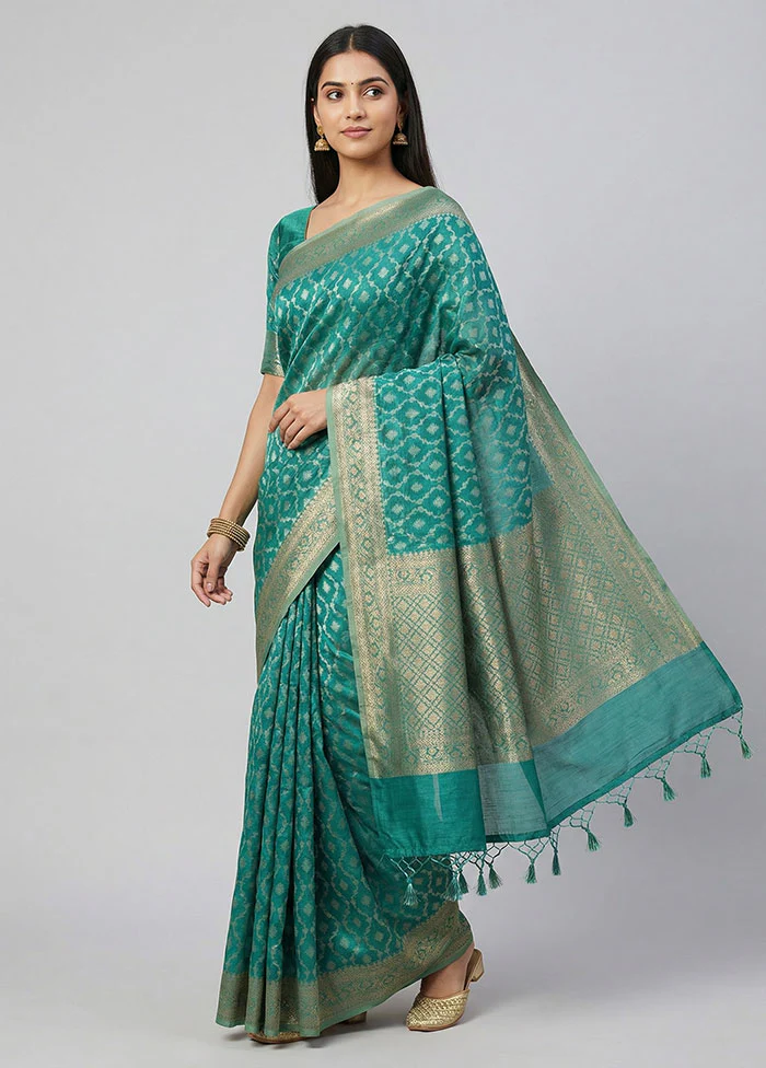 Green Kora Silk Saree With Blouse Piece