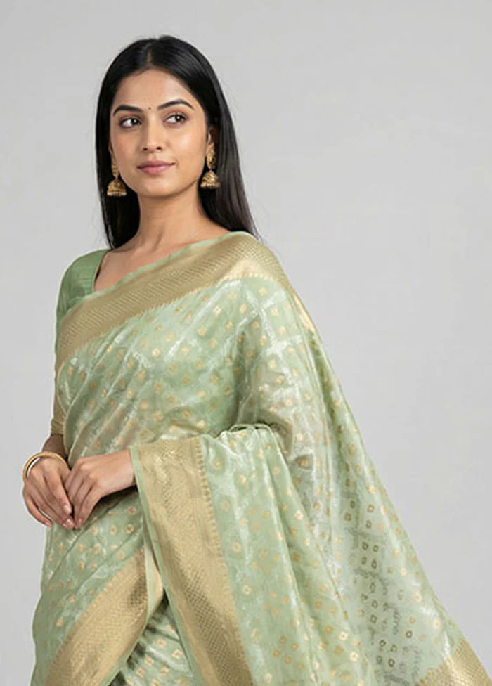 Green Kora Silk Saree With Blouse Piece - Image 2