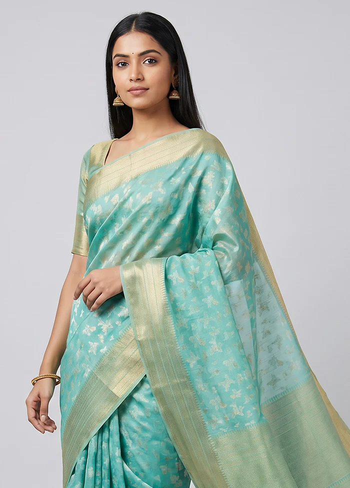 Green Kora Silk Saree With Blouse Piece - Image 2