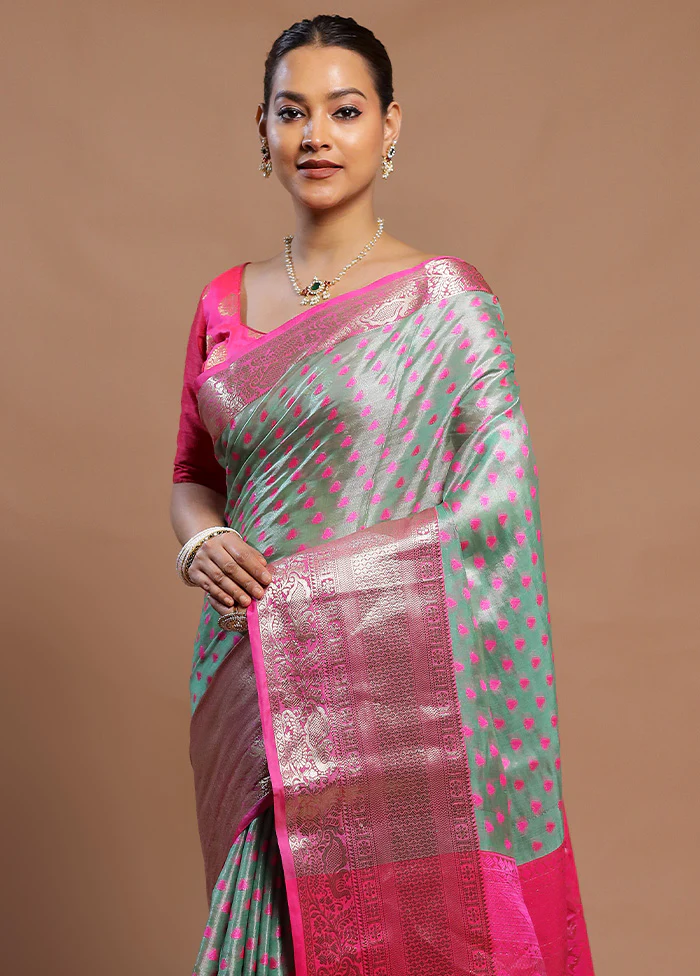 Green Kora Silk Saree With Blouse Piece - Image 2