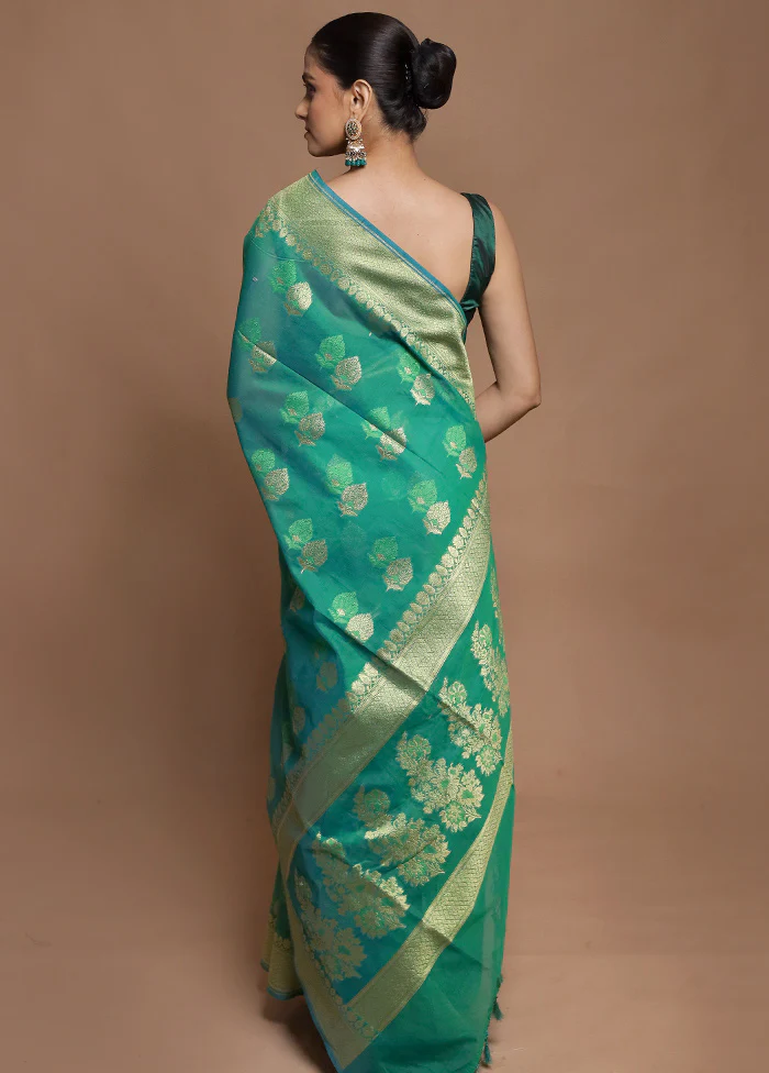 Green Kora Silk Saree With Blouse Piece - Image 3