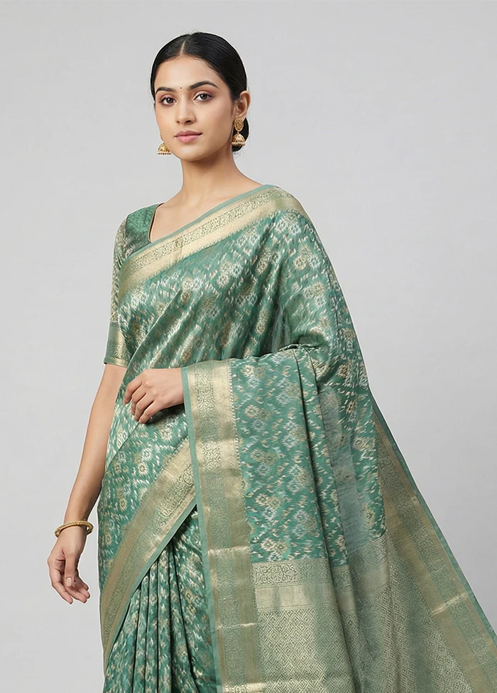 Green Kora Silk Saree With Blouse Piece - Image 2